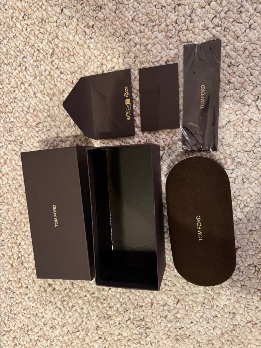 Tom Ford Sunglasses Eyeglasses Hard Case w/Cleaning Cloth, Box, Card & Envelope